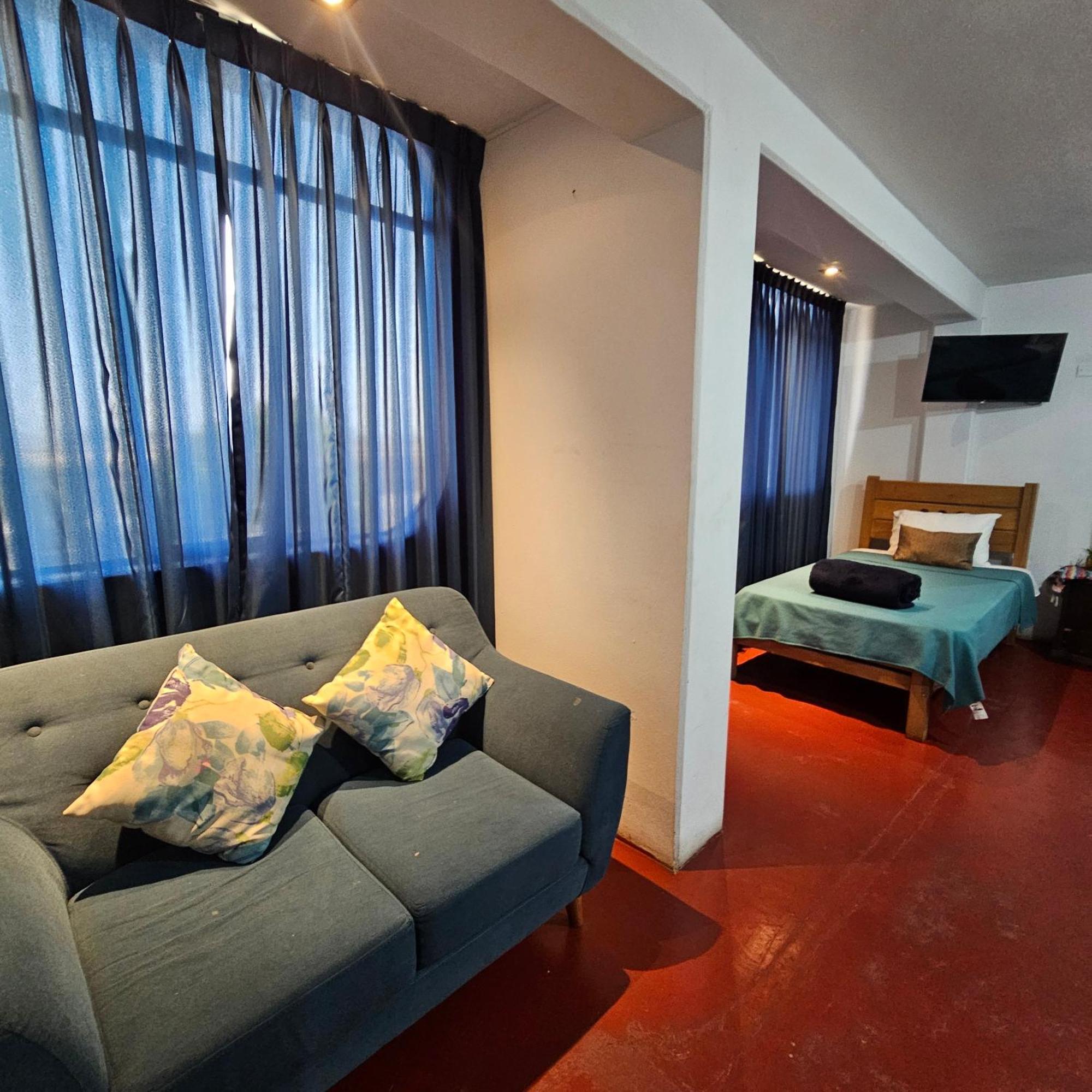 Lima Airport Hostel With Free Airport Pick Up Callao Extérieur photo